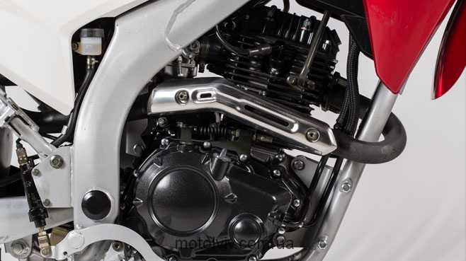 Продаж мотоцикла LONCIN LX250GY-3 у Львові та Львівській області.