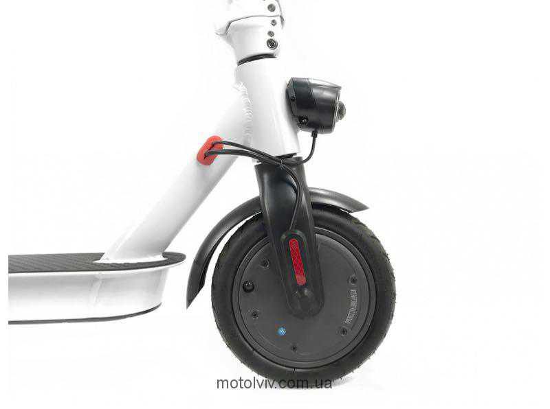 Колесо електросамоката 230.0 (мм) або 8,5" дюйма.